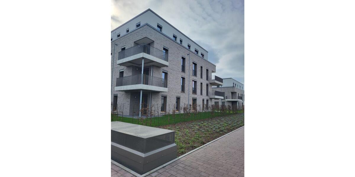 Einfamilienhaus Mönchengladbach Ost - 4 Zimmer, 192 m&sup2;, 3.450&euro; | Angebot:24859495