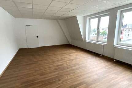 Gewerbeobjekt Düsseldorf Stadtbezirk 9 - 3.200&euro; | Angebot:19213752