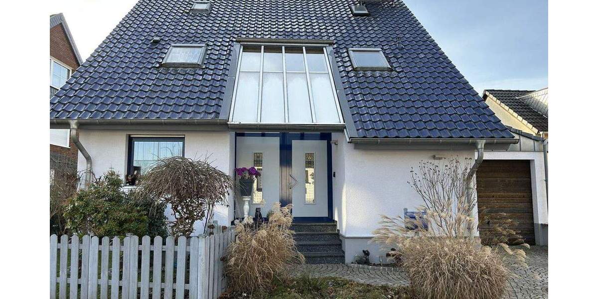 Modernes Einfamilienhaus in der Nähe des Hildener Stadtwalds 3 zimmer