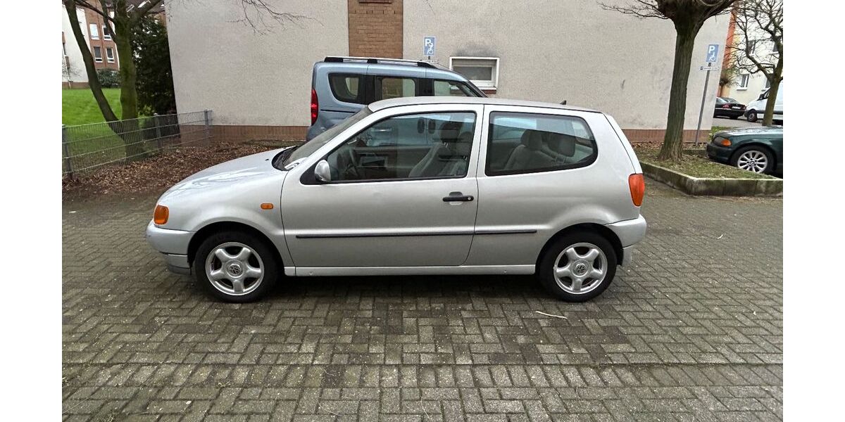 VW Polo 150.902 km 1.800 &euro; Düsseldorf 40470