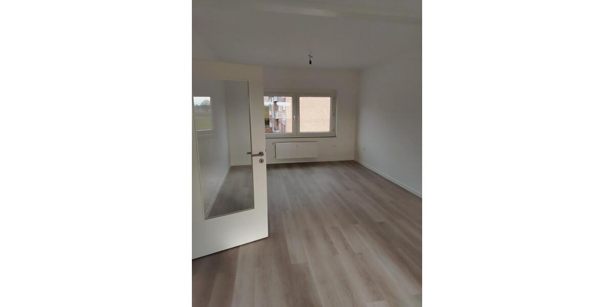 Etagenwohnung Willich - 3 Zimmer, 85 m&sup2;, 900&euro; | Angebot:25596572