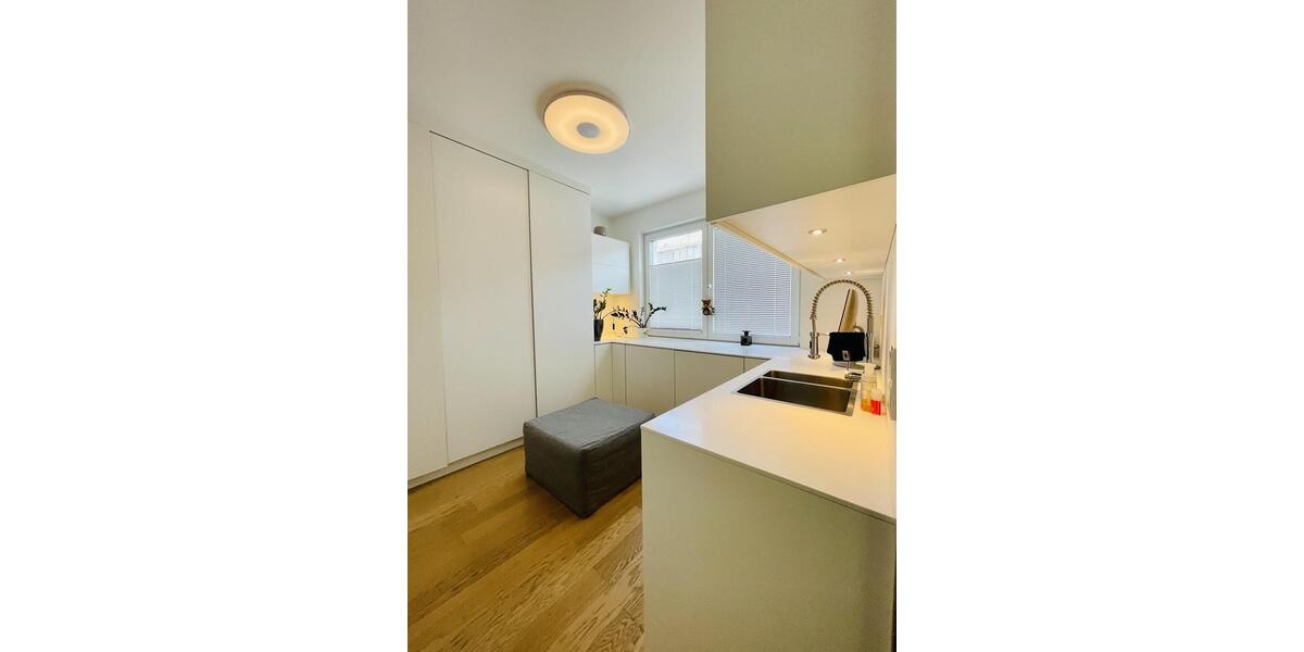 Designer Maisonette-Wohnung nähe Zoopark mit Blick ins Grüne, Fussbodenheizung, Kamin, Terrasse 5 zimmer