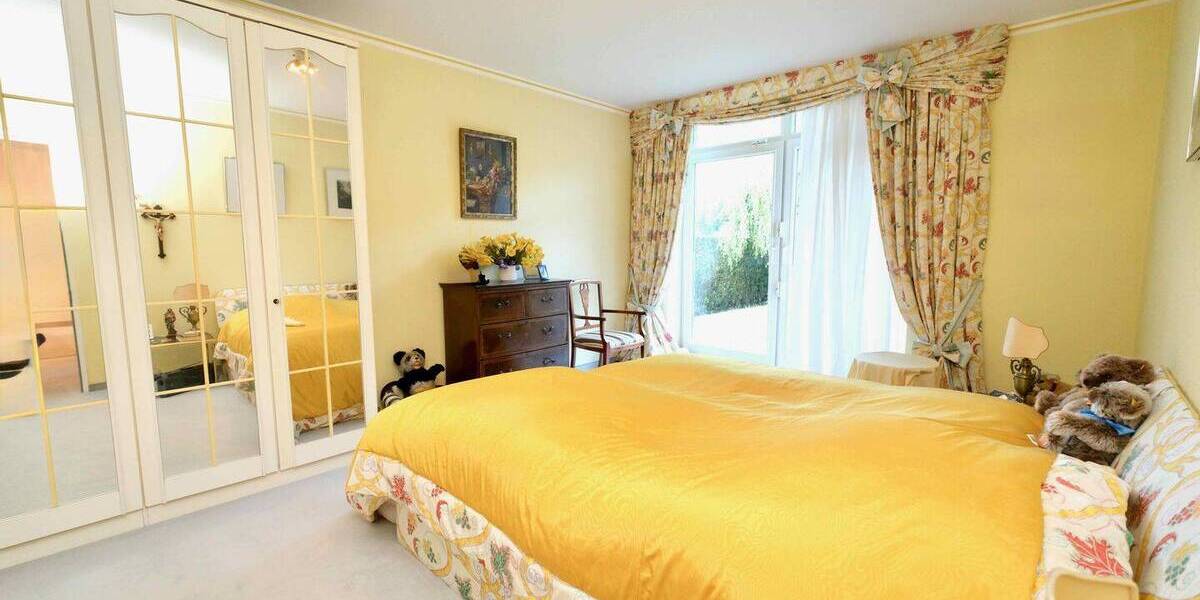 Etagenwohnung Meerbusch Büderich - 3 Zimmer, 121 m&sup2;, 649.000&euro; | Angebot:25801814