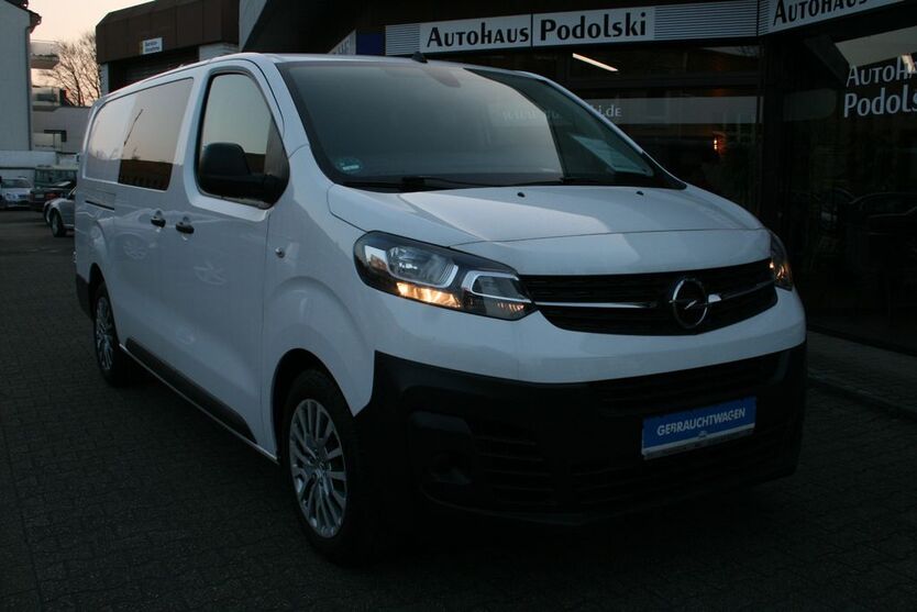 Opel Vivaro 25.550 km 22.990 € Mönchengladbach 41065