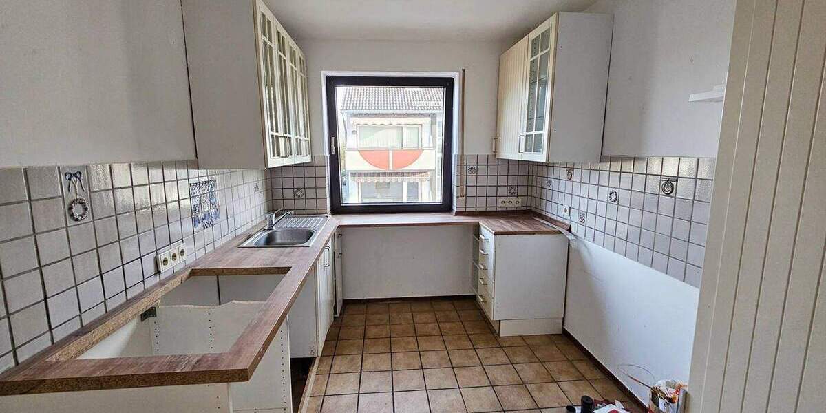 Mehrfamilienhaus, Wohnhaus Leverkusen / Lützenkirchen Quettingen - 8 Zimmer, 234 m&sup2;, 649.000&euro; | Angebot:24517355