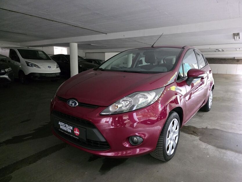 Ford Fiesta 352.614 km 2.490 € Düsseldorf 40591