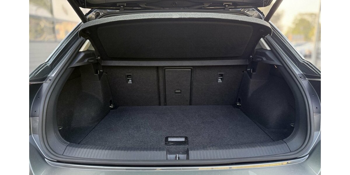 VW T-Roc R line / 4Motion / Keyless Go / PANO 53.000 km 24.590 &euro; Mönchengladbach 41066