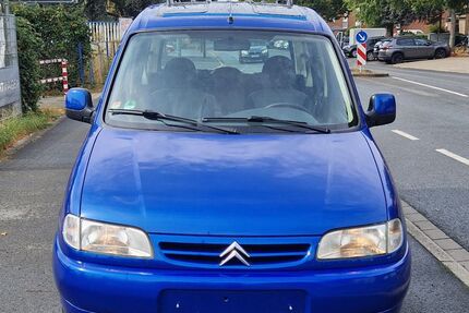 Citroen Berlingo 91.873 km 3.900 € Düsseldorf 40549