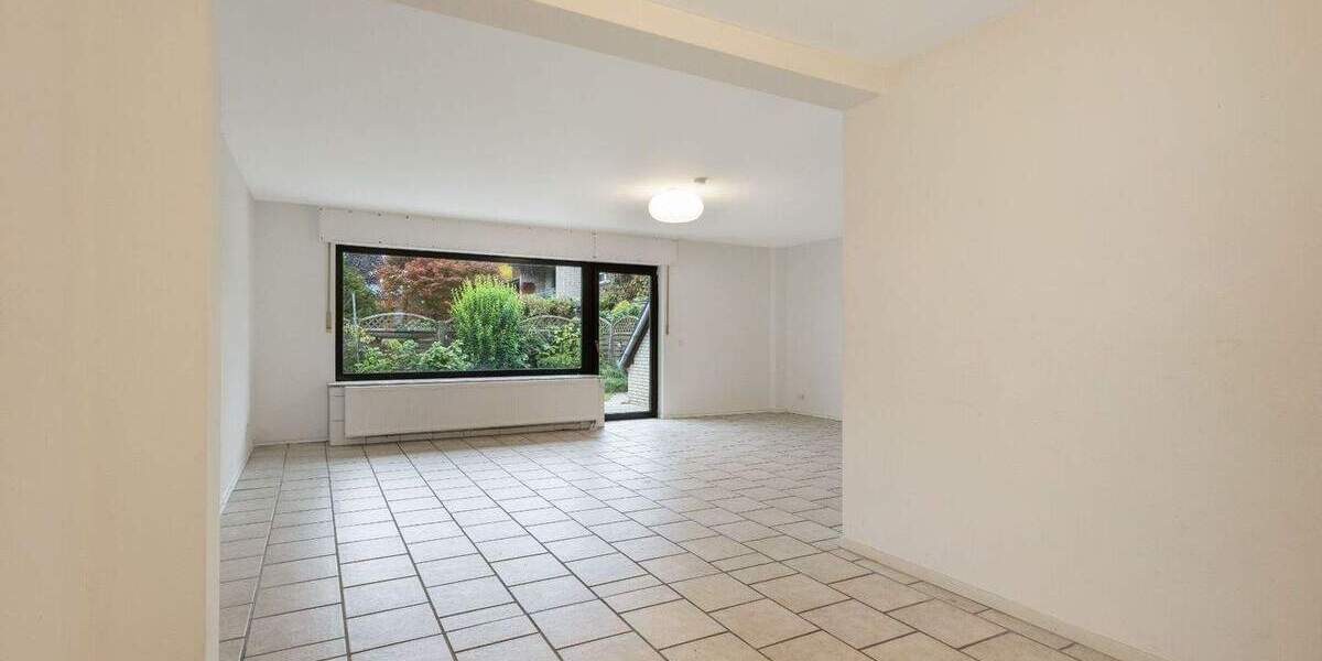 Reihenmittelhaus mit viel Potenzial in Neuss-Grefrath 4 zimmer