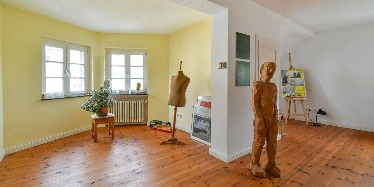 Reihenendhaus Duisburg Duissern - 9 Zimmer, 342 m&sup2;, 1.365.000&euro; | Angebot:26851078
