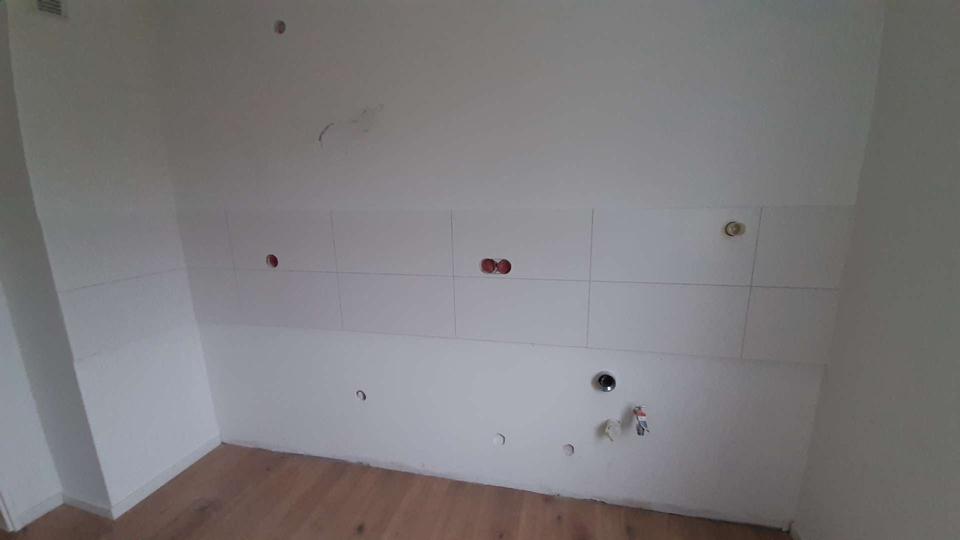 Remscheider Straße 54 - frisch sanierte 2 ZKB Wohnung im EG zu vermieten 2 zimmer