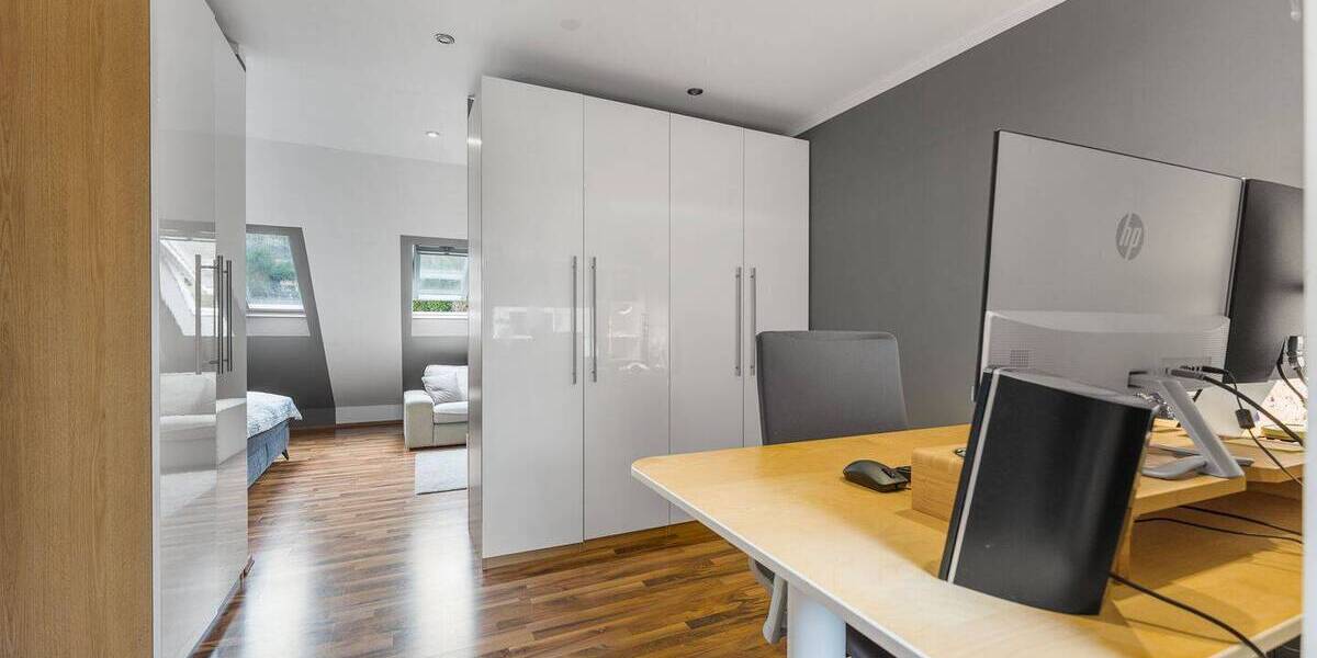 Reihenendhaus Remscheid Nord - 5 Zimmer, 157 m&sup2;, 549.000&euro; | Angebot:25957801