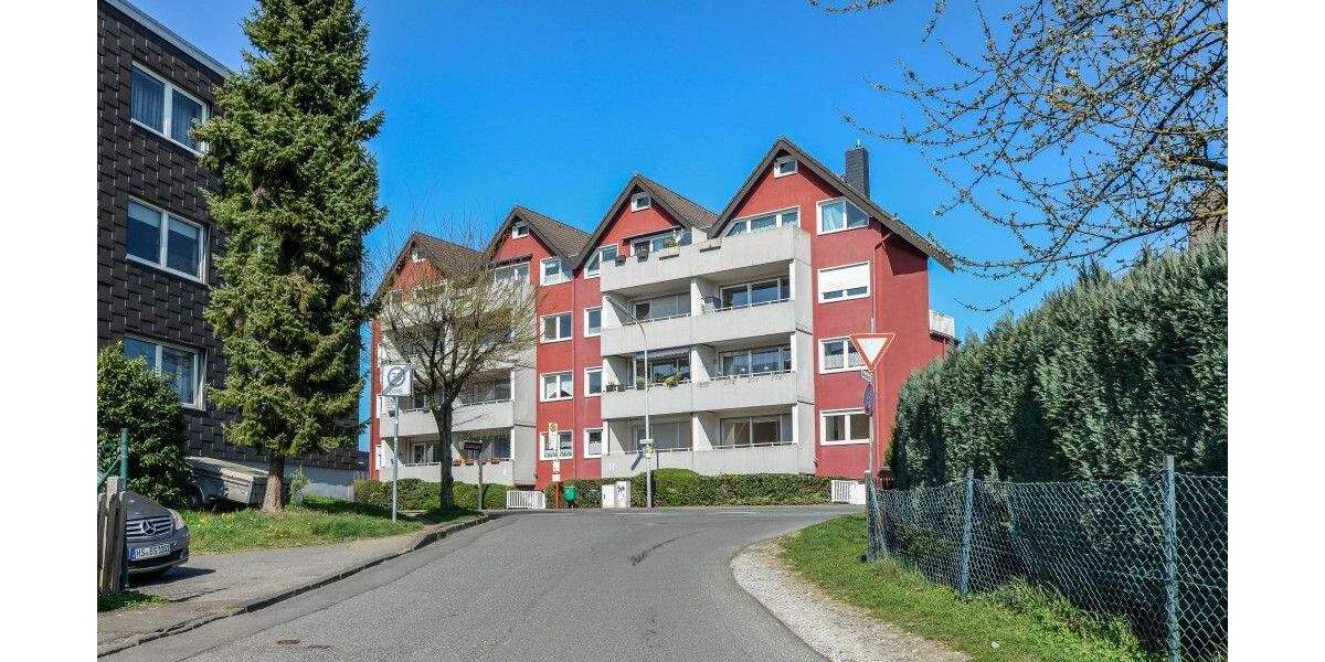 Attraktive 3 Zi. Eigentumswohnung in Leverkusen-Lützenkirchen mit Balkon * ca. 66,52 m² Wfl. * Tiefgarage * Duschbad ... 3 zimmer