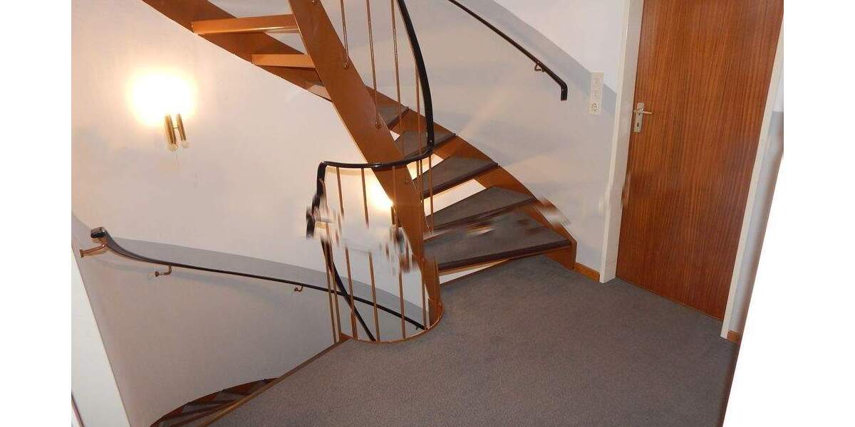 Reihenendhaus Langenfeld Immigrath - 6 Zimmer, 150 m&sup2;, 1.600&euro; | Angebot:25167602