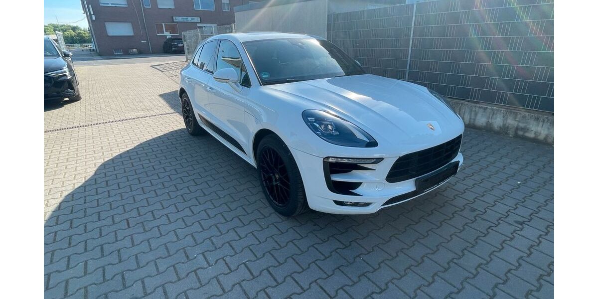 Porsche Macan 121.000 km 39.950 &euro; Bedburg 50181