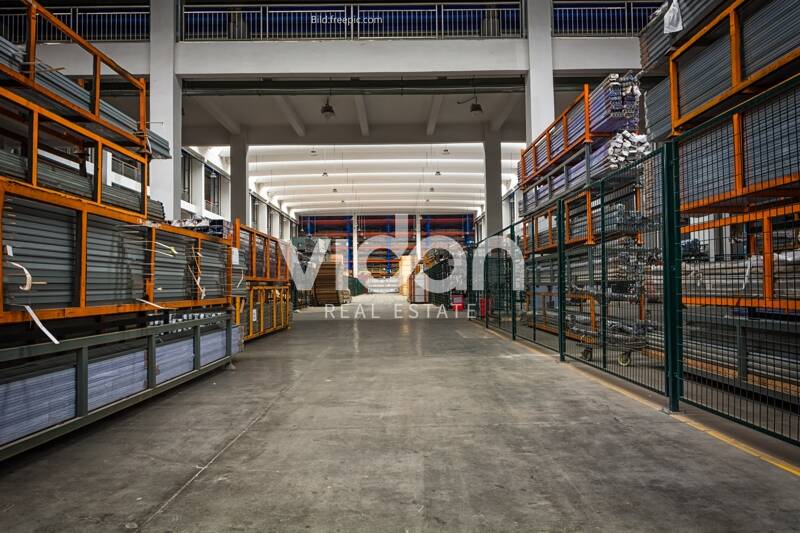 HALLE | BÜRO | PRODUKTION | EBENERDIG | VIDAN REAL ESTATE zimmer