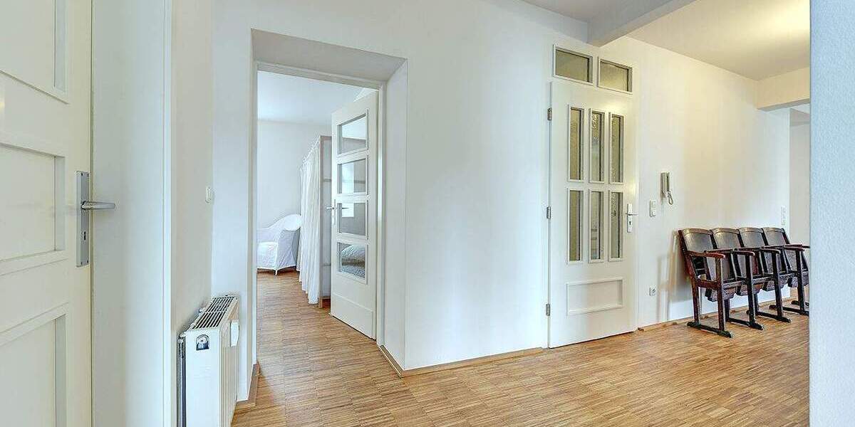 Etagenwohnung Düsseldorf / Derendorf Derendorf - 3 Zimmer, 100 m&sup2;, 709.000&euro; | Angebot:25532303