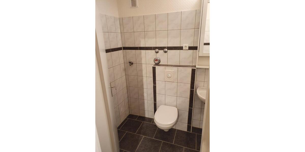 2-Zimmer-Wohnung Neuss-Holzheim 64m² - Provisionsfrei 2 zimmer
