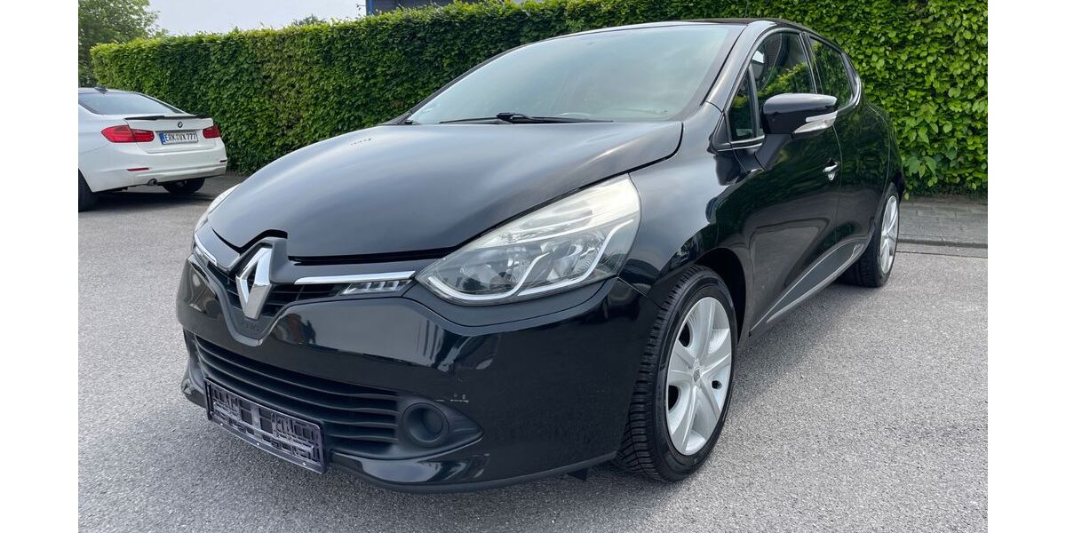 Renault Clio 133.000 km 4.690 &euro; Mönchengladbach 41238
