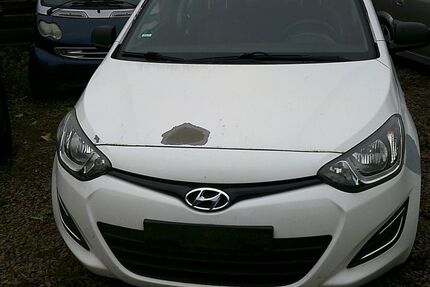 Hyundai i20 123.800 km 2.000 &euro; Grevenbroich 41516