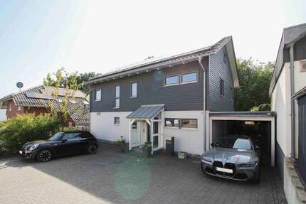 Haus zum Kaufen in Leichlingen (Rheinland) 859.000 € 222 m² 6 zimmer