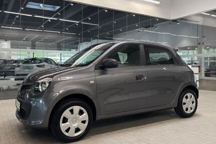 Renault Twingo 21.441 km 7.970 &euro; Duisburg 47167
