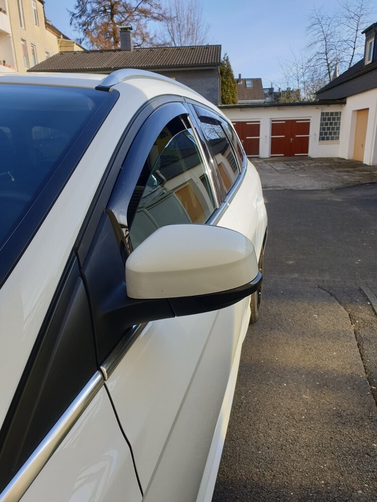 Ford Focus 106.000 km 14.950 € Solingen 42651