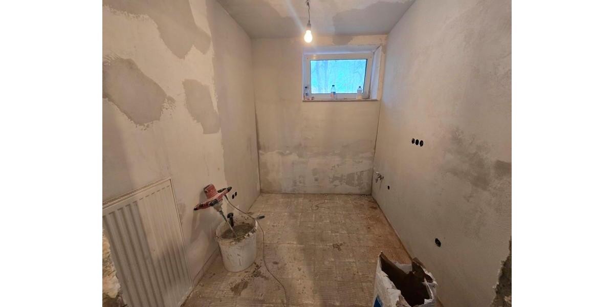 Sanierte Wohnung in Düsseldorf-Reisholz ab Februar 3 zimmer