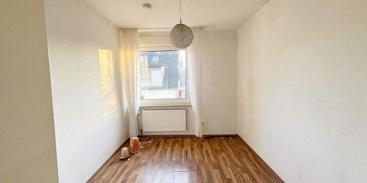 Einfamilienhaus Leverkusen Opladen - 6 Zimmer, 136 m&sup2;, 429.000&euro; | Angebot:25725695