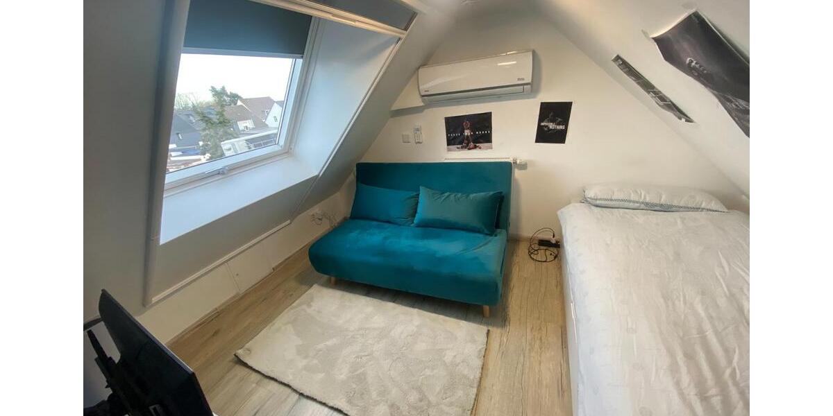 Doppelhaushälfte Duisburg Huckingen - 7 Zimmer, 120 m&sup2;, 599.000&euro; | Angebot:25580077