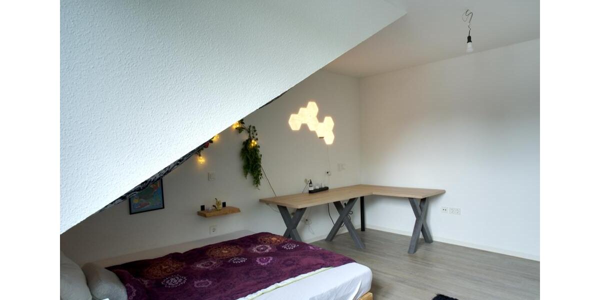 Dachgeschoßwohnung Dormagen - 2 Zimmer, 69 m&sup2;, 760&euro; | Angebot:26423181