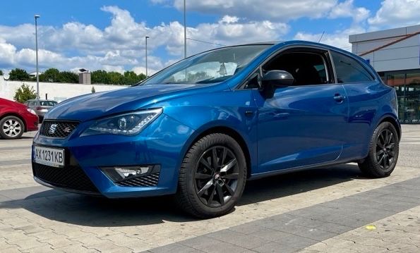 Seat Ibiza 85.000 km 8.000 &euro; Düsseldorf 40237