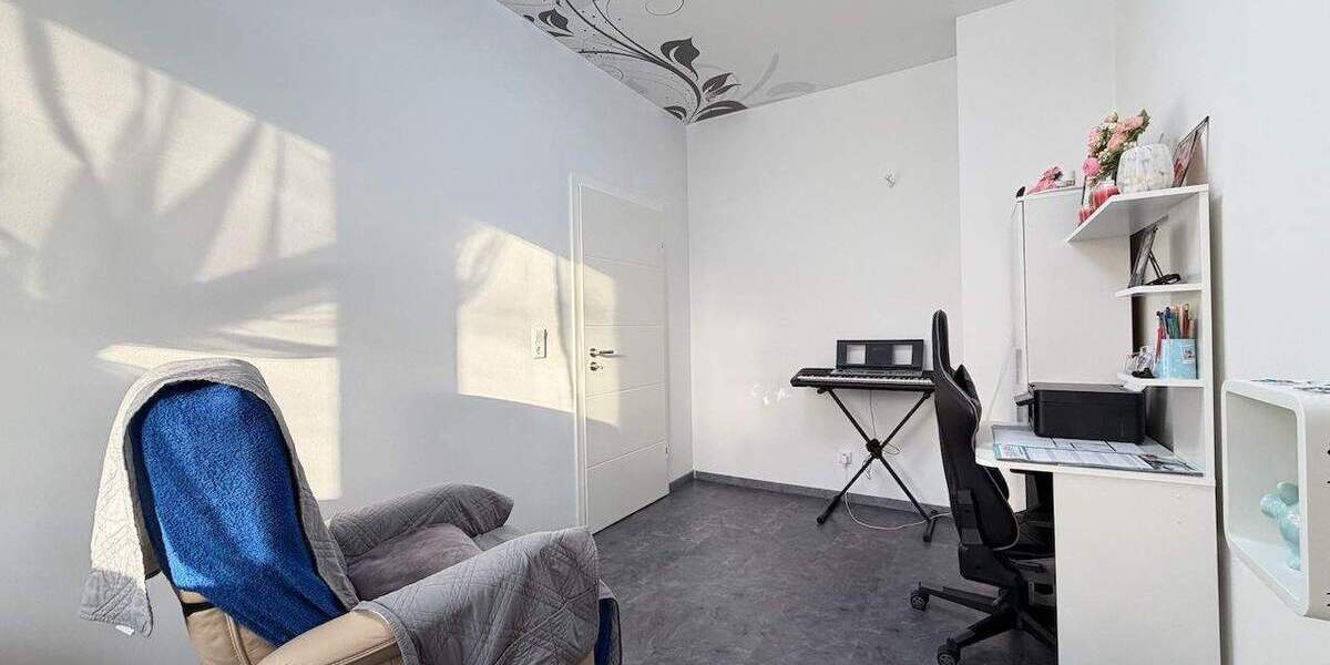 Etagenwohnung Mönchengladbach Rheydt - 4 Zimmer, 112 m&sup2;, 310.000&euro; | Angebot:25317263