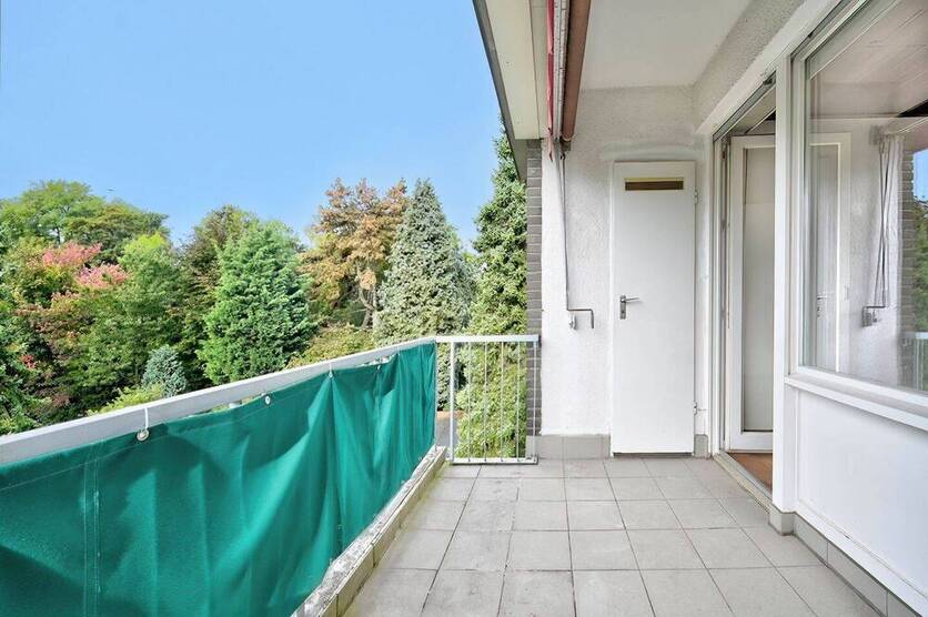 Hell. Sonnig. Gut gelegen. | 2-Zimmer-Wohnung mit Südbalkon und Garage in Mülheim Holthausen