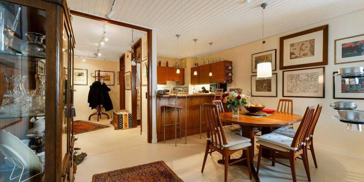 Etagenwohnung Erkrath Unterfeldhaus - 3 Zimmer, 123 m&sup2;, 360.000&euro; | Angebot:25836517