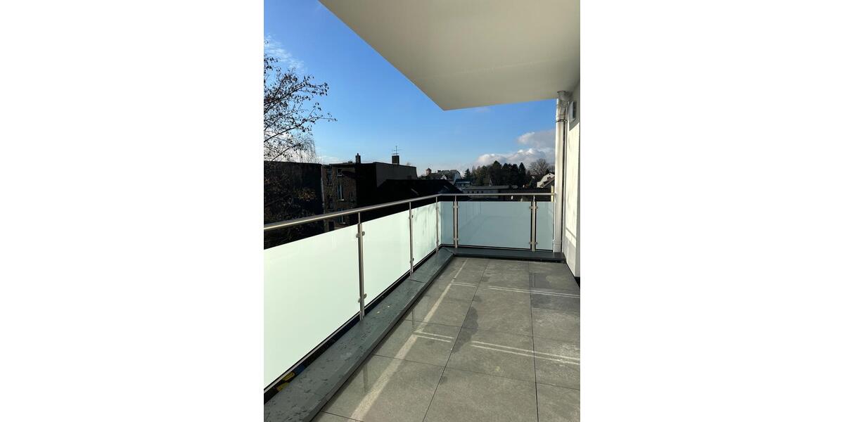 Neubauwohnung 100 qm 3Zi mit großem Balkon in Solingen-Höhscheid 3 zimmer