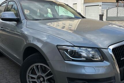 Audi Q5 328.872 km 6.790 &euro; Mönchengladbach 41063