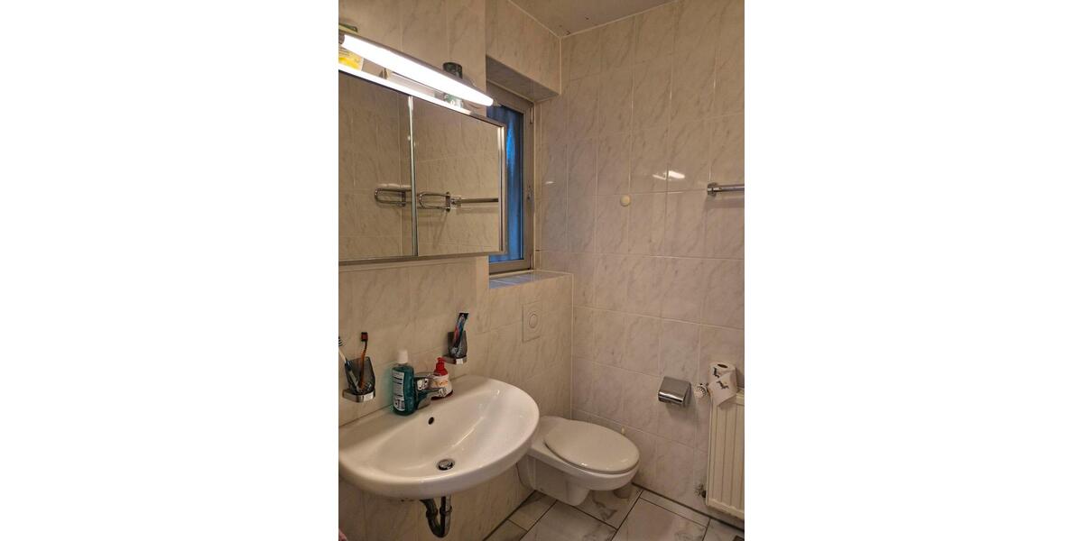 Erdgeschoßwohnung Meerbusch Kierst - 1 Zimmer, 40 m&sup2;, 710&euro; | Angebot:25654683