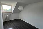 Dachgeschoßwohnung Duisburg Essenberg - 3 Zimmer, 68 m&sup2;, 578&euro; | Angebot:25257719