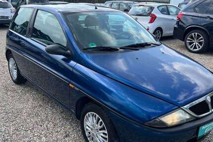 Lancia Ypsilon