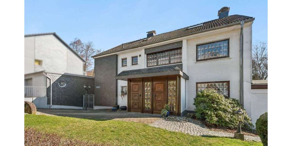 Einfamilienhaus Wuppertal Gemarkung Ronsdorf - 13 Zimmer, 336 m&sup2;, 629.000&euro; | Angebot:25560881