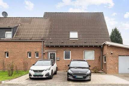 Haus zum Kaufen in Bergheim 529.000 € 247 m² 8 zimmer