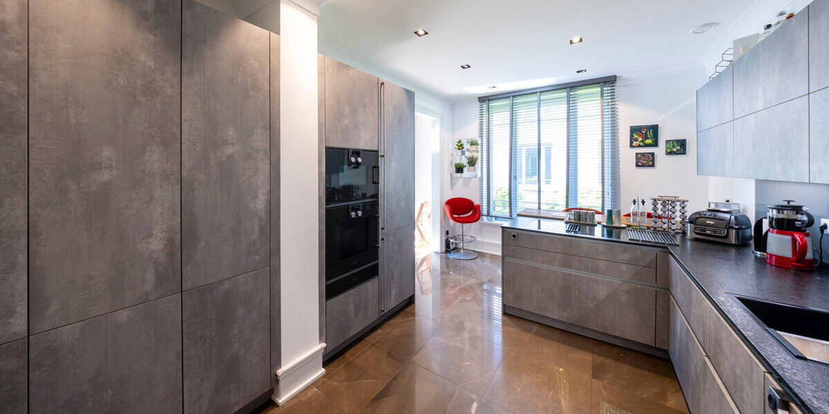 Etagenwohnung Düsseldorf / Stockum Stockum - 3 Zimmer, 157 m&sup2;, 1.490.000&euro; | Angebot:24115491