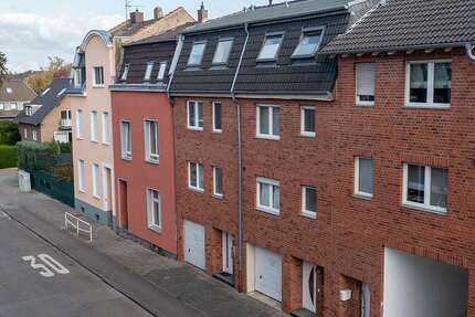 Haus zum Kaufen in Mönchengladbach 399.000 € 183 m² 6 zimmer