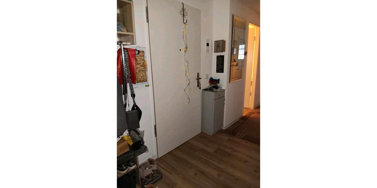 Etagenwohnung Hilden Forstbach - 4 Zimmer, 97 m&sup2;, 135.000&euro; | Angebot:25297054