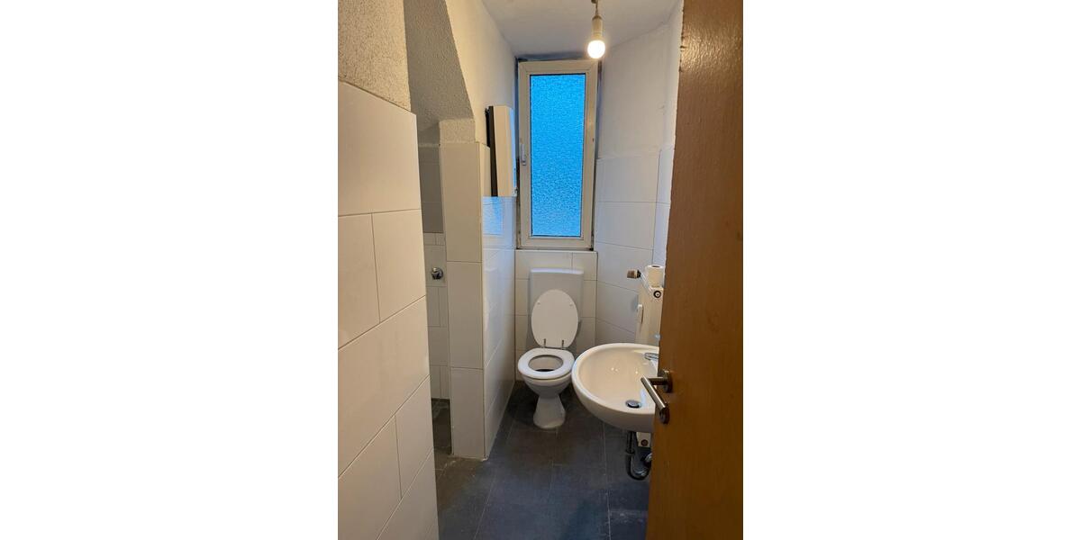 Duisburg Rheinhausen Markt DG 3,5 Z immer zu Vermiten 3 zimmer