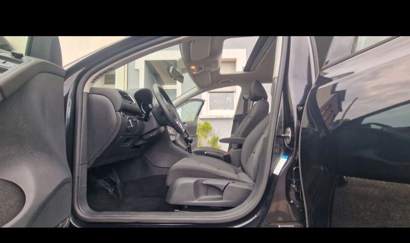 VW Golf VI 64.911 km 6.800 € Mönchengladbach 41061