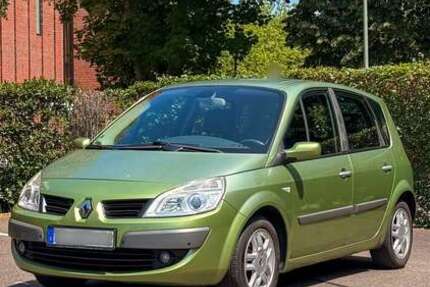 Renault Scenic 101.400 km 3.000 &euro; Duisburg 47053