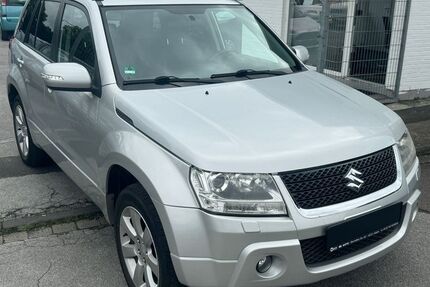 Suzuki Grand Vitara 103.000 km 10.800 € Hilden 40721