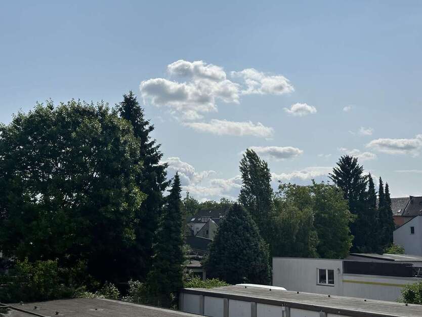 Wohnung zum Kaufen in Krefeld 175.000 € 89 m²